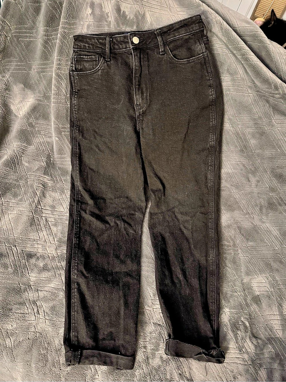 Hollister Ultra High-Rise Mom Jean Black Skinny Jeans Waist 27